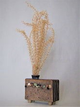 Load image into Gallery viewer, Pebble 'Box' Vase

