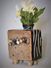 Load image into Gallery viewer, Pebble 'Box' Vase
