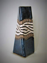 Load image into Gallery viewer, Blue/White 'Twisted Triangle' Vase
