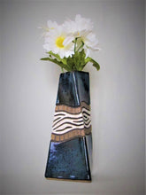 Load image into Gallery viewer, Blue/White 'Twisted Triangle' Vase
