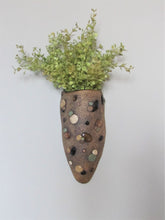 Load image into Gallery viewer, Pebble/Texture Wall Pocket
